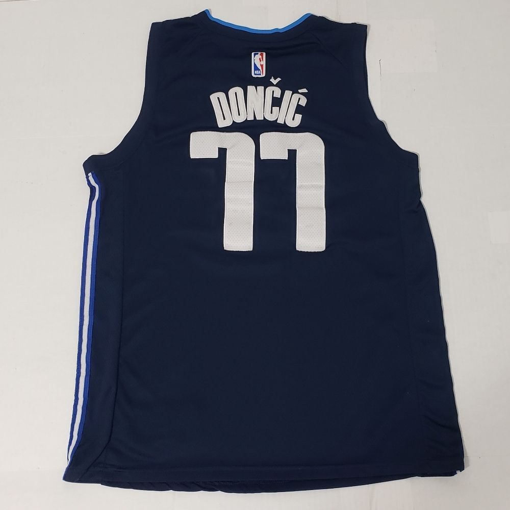 NBA Team Nike Mavericks Luka Doncic Navy Blue Basketball Jersey 77 Men's Large - Picture 3 of 7